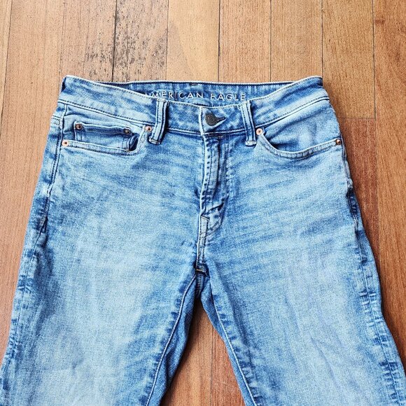 American Eagle Outfitters Light Wash Slim Straight Leg Jeans Size 29 x 34 - Picture 6 of 16